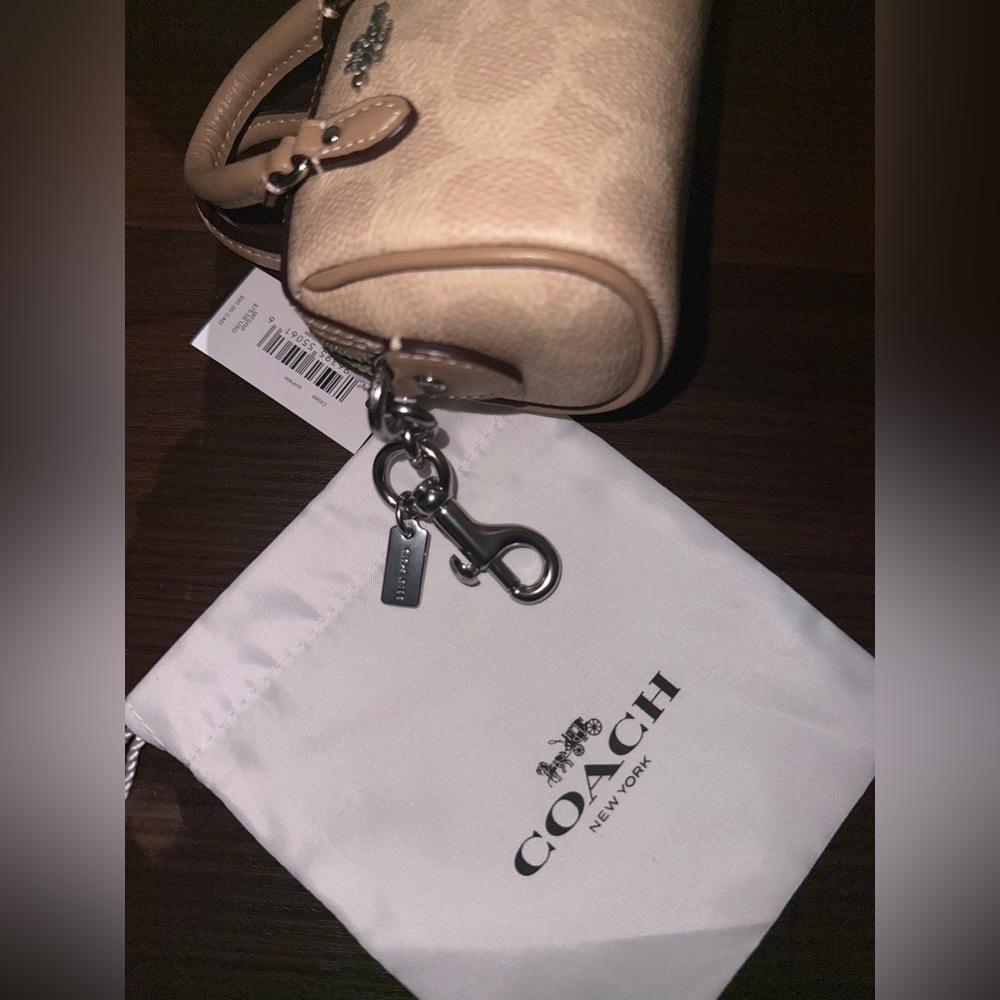 Coach Mini Rowan Bag Charm -NWT - Picture 6 of 9
